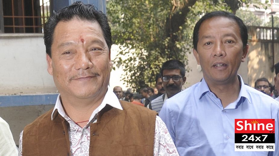 bInay Tamang ও Gurung