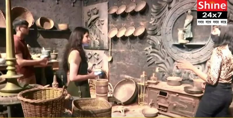 মিউজিয়ামে