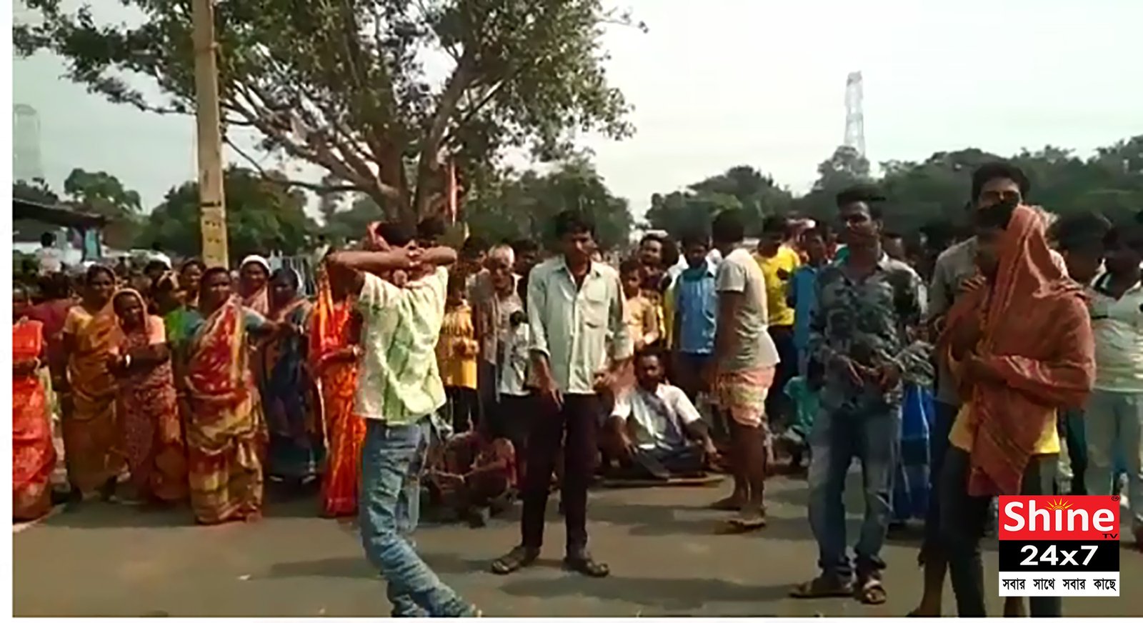 জল