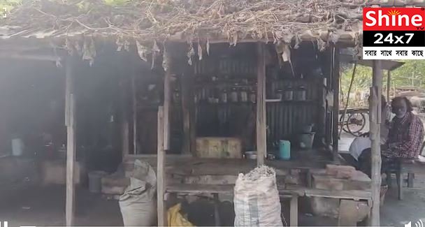 টাকায়