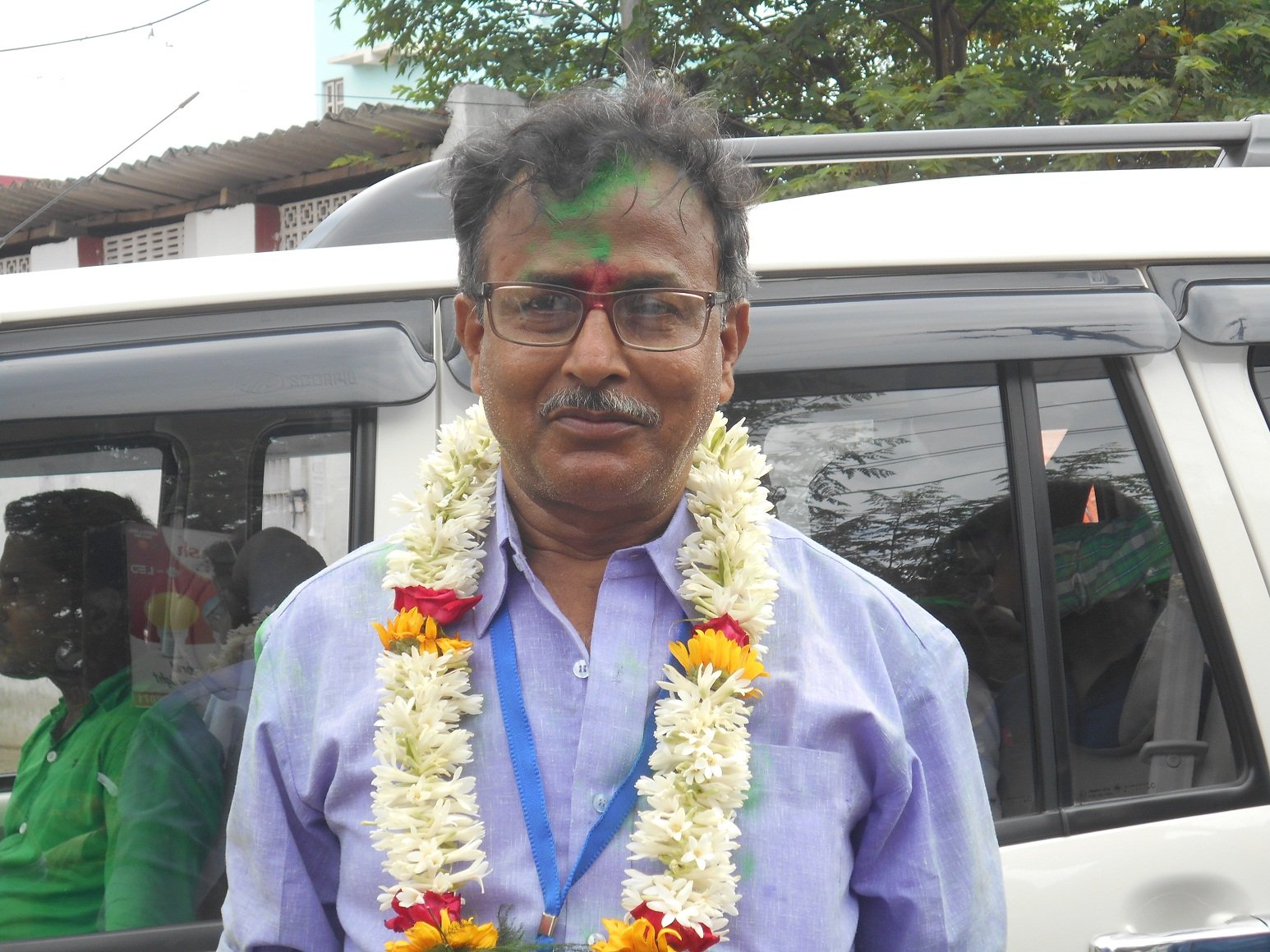 আশীষ