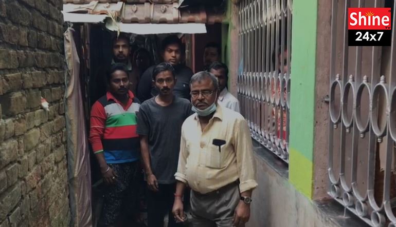 দেওয়াল