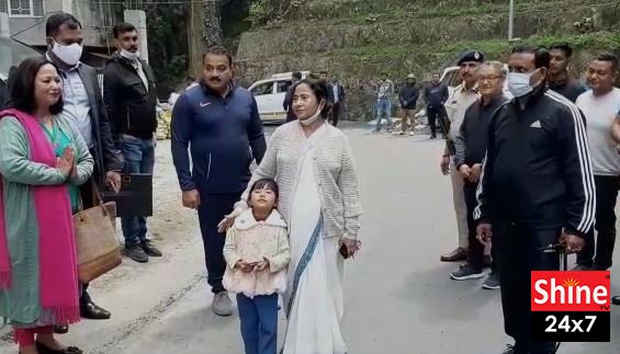 আদর