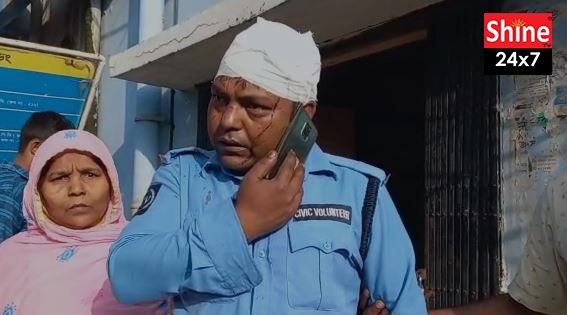 ভলেন্টিয়ারকে
