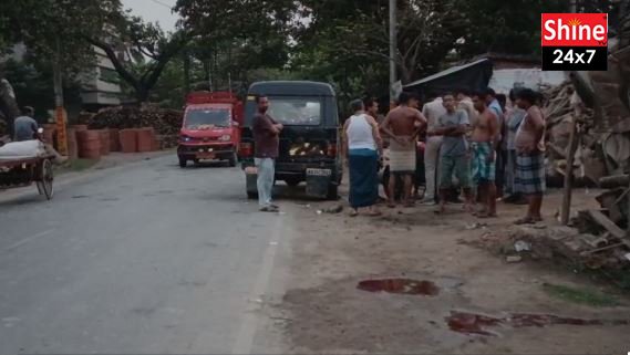 সাতসকালে
