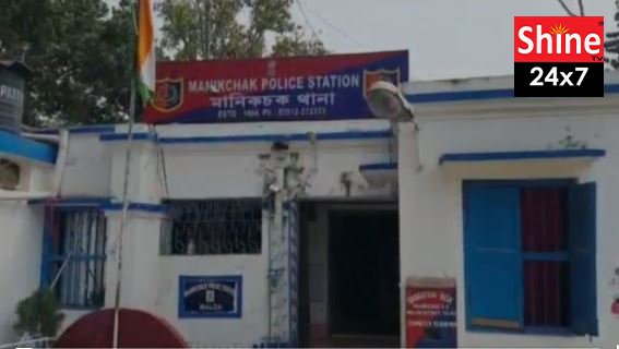 শিশুকন্যাকে