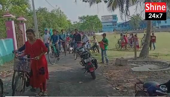 অভিভাবকরা