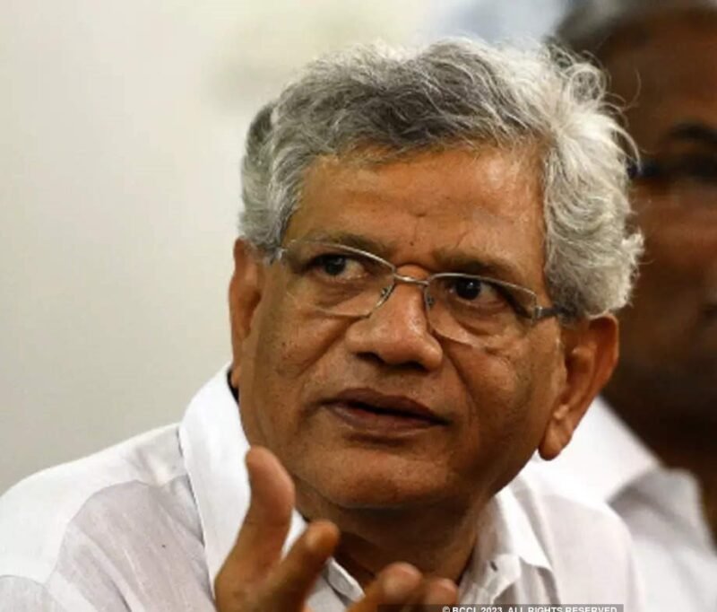সকাল সকাল ইয়েচুরির বাড়িতে পুলিশ, কেন, জানালেন তিনি নিজেই
